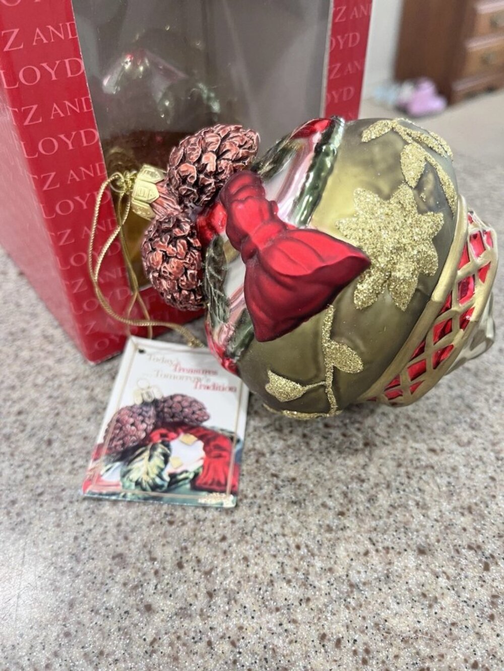 Fitz & Floyd Christmas Pinecone Glass Ornament Josn Ball Motif Hand painted NIB